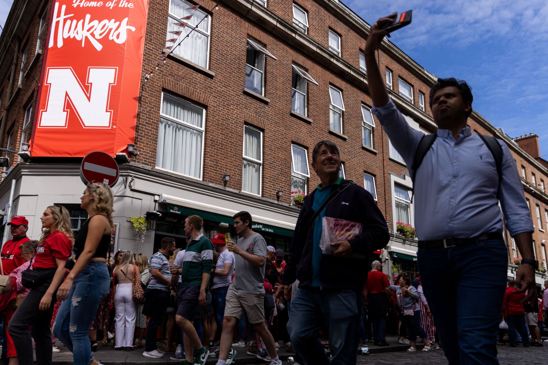082822-owh-spo-tailgateireland-ar07.JPG